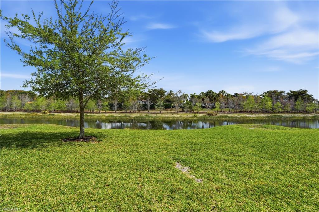 BONITA SPRINGS GOLF & COUNTRY CLUB - Residential