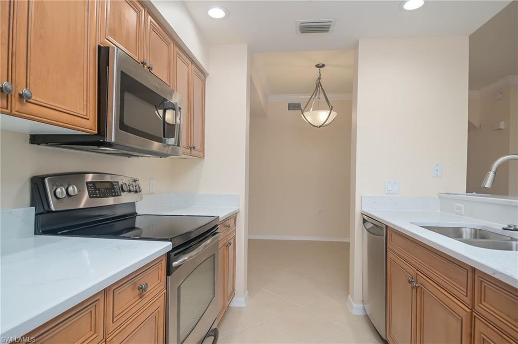 HERITAGE BAY - Residential Lease