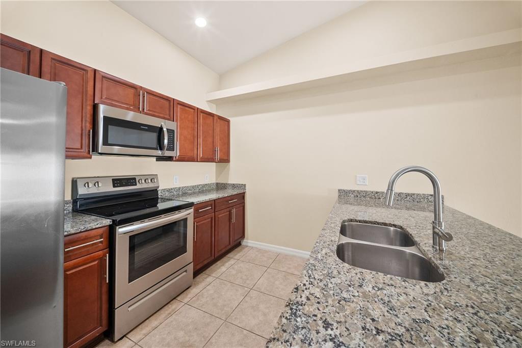 CAPE CORAL - Residential Lease