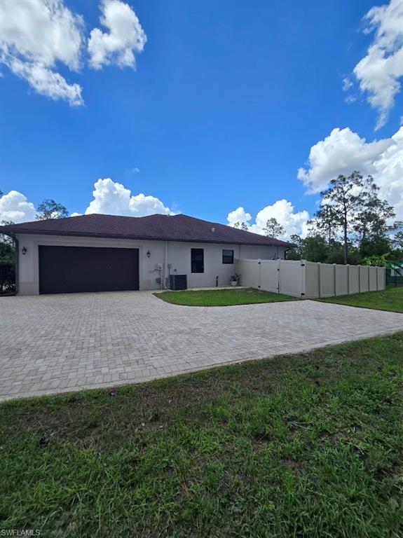 GOLDEN GATE ESTATES - Residential