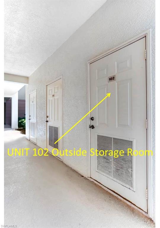 CLUBHOUSE VILLAS - Residential