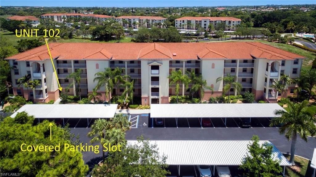 CLUBHOUSE VILLAS - Residential