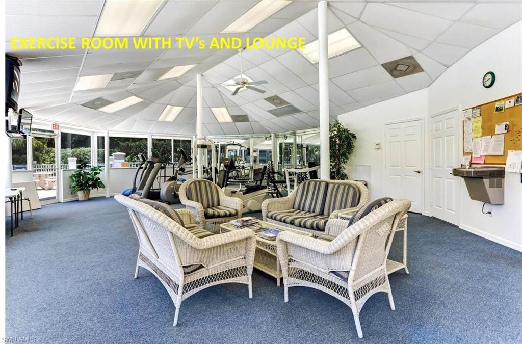 CLUBHOUSE VILLAS - Residential