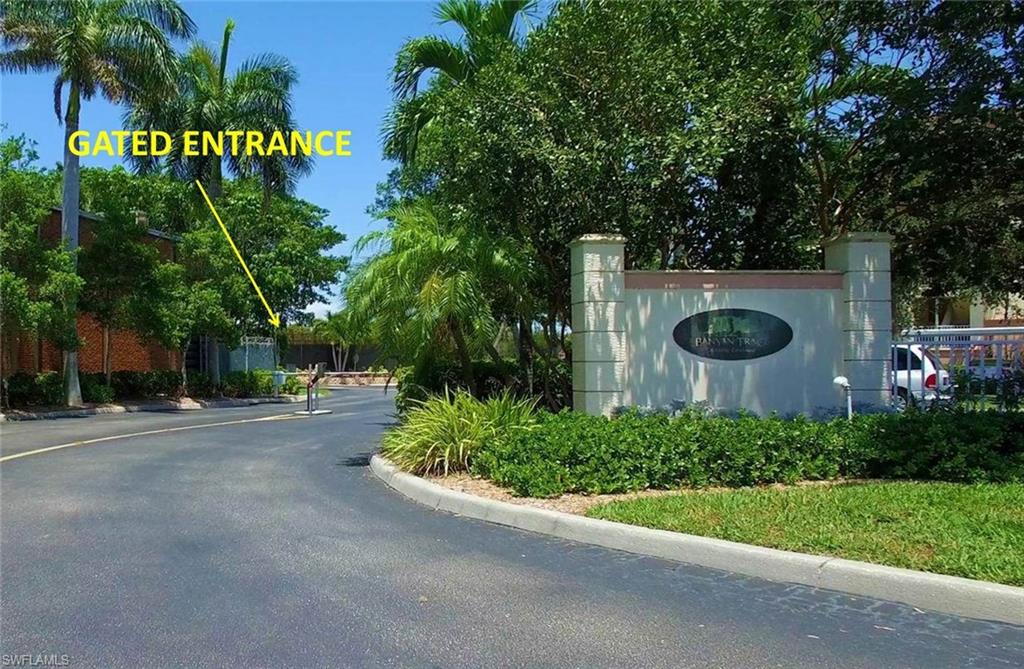 CLUBHOUSE VILLAS - Residential