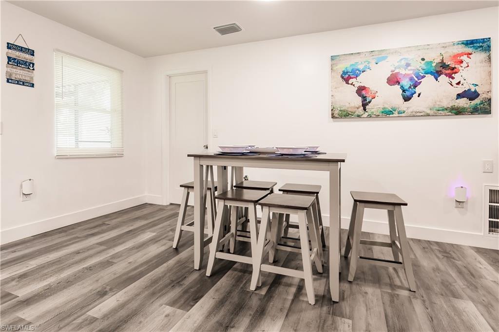 SANIBEL LAKE ESTATES - Residential