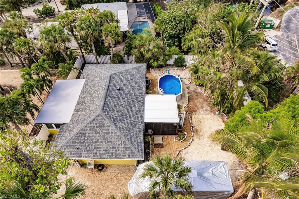 SANIBEL LAKE ESTATES - Residential