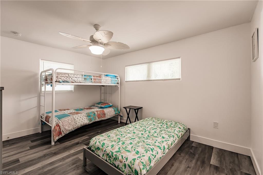 SANIBEL LAKE ESTATES - Residential