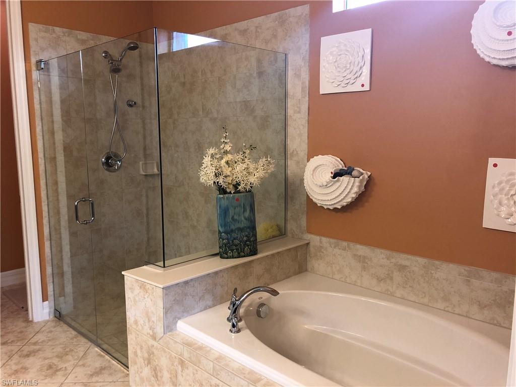 VERONA WALK - Residential