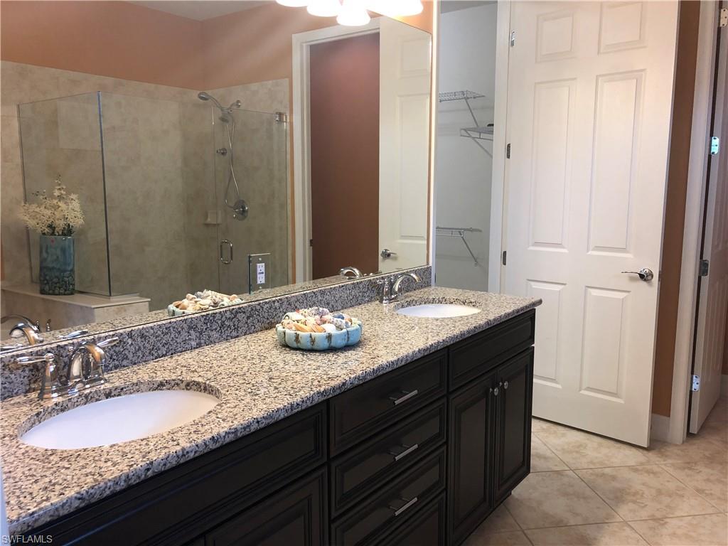 VERONA WALK - Residential