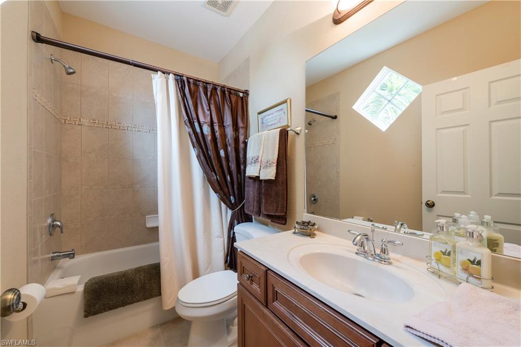 SAIL HARBOUR - Residential