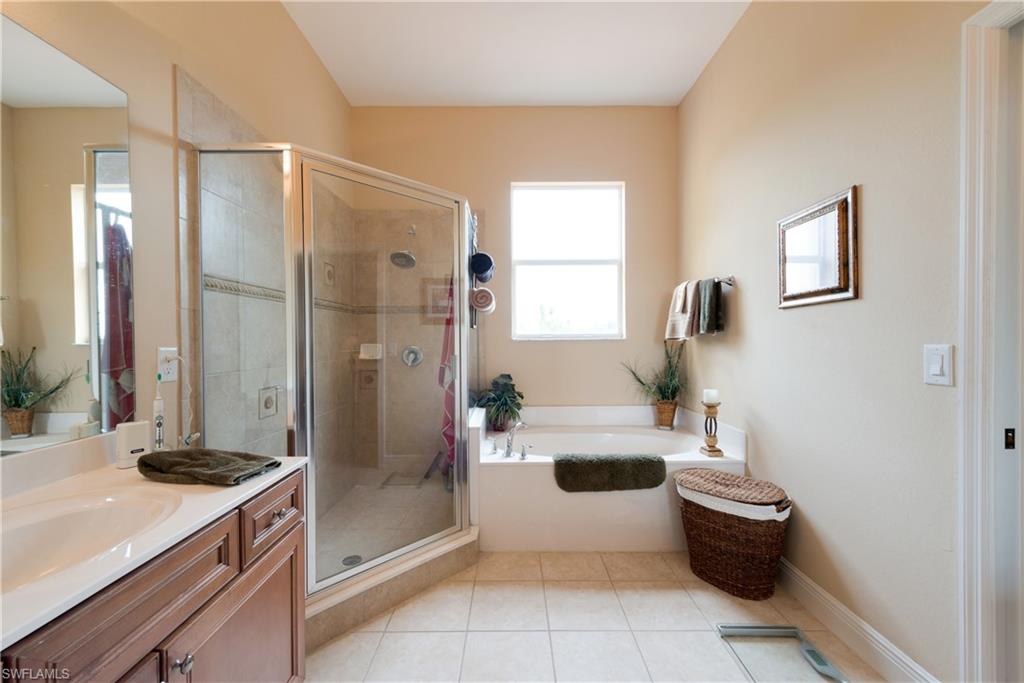 SAIL HARBOUR - Residential