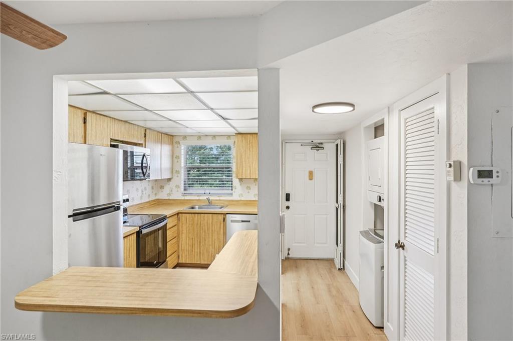 FOREST LAKES GOLF AND TENNIS CLUB - Residential