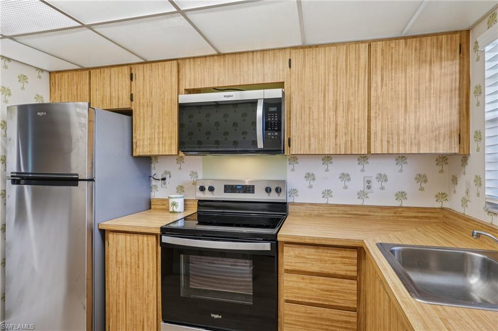 FOREST LAKES GOLF AND TENNIS CLUB - Residential