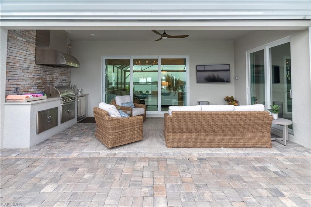 VISTA WILDBLUE - Residential Lease