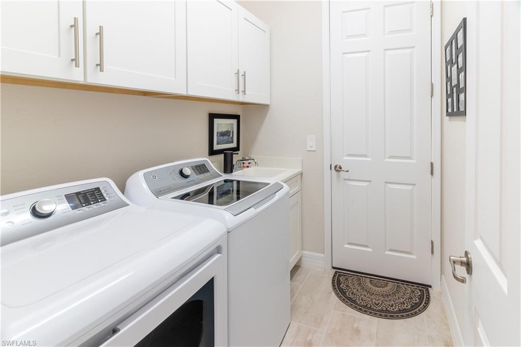 VISTA WILDBLUE - Residential Lease