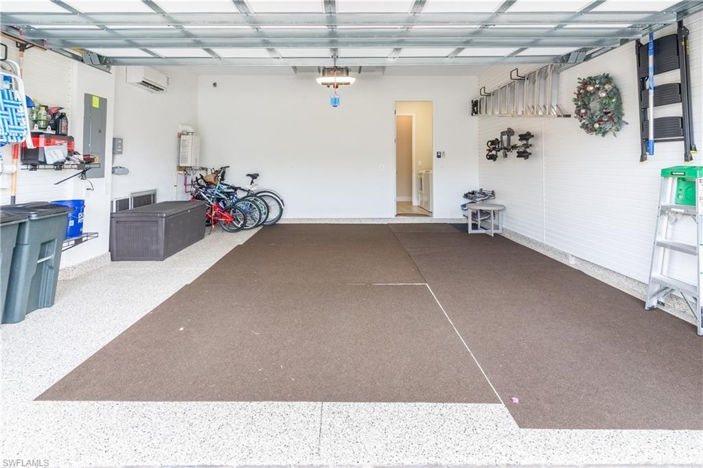 VISTA WILDBLUE - Residential Lease