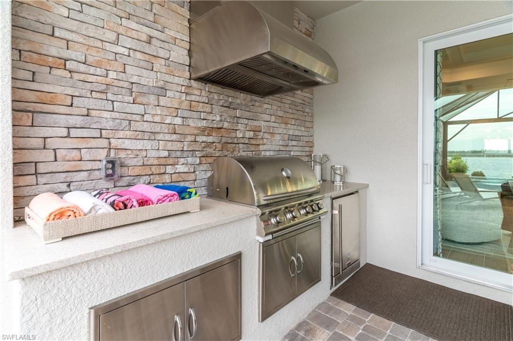 VISTA WILDBLUE - Residential Lease