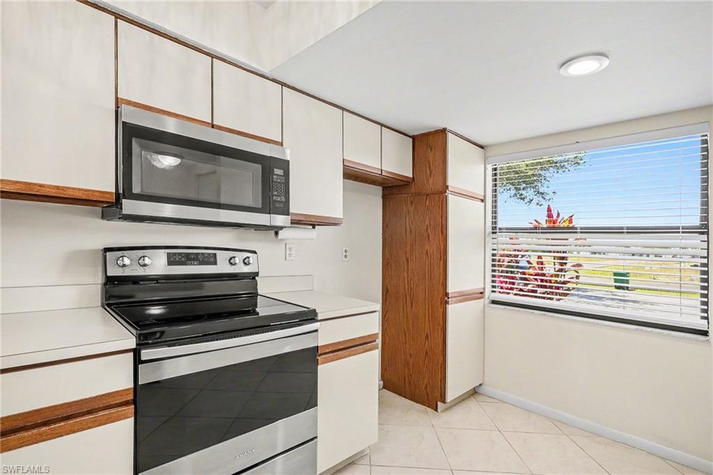 PATIO VILLAS OF CAPE CORAL - Residential