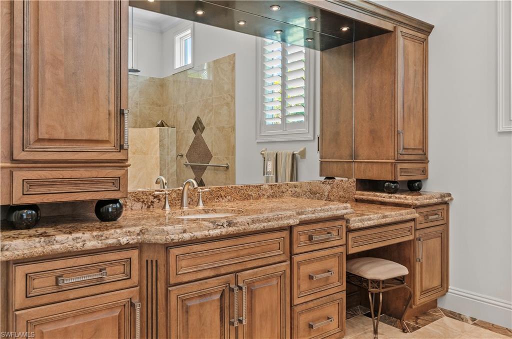 QUAIL WEST - Residential