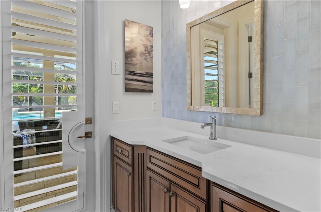 QUAIL WEST - Residential