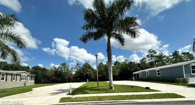 1204 Diamond Lake CIR