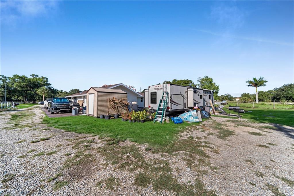 BUCKINGHAM - Residential