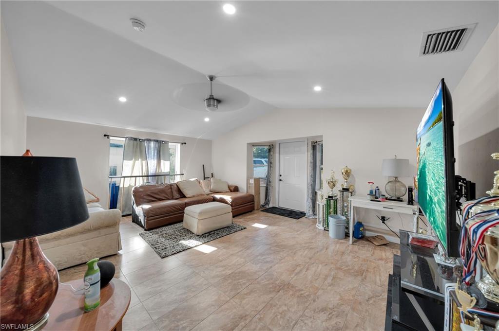 BUCKINGHAM - Residential