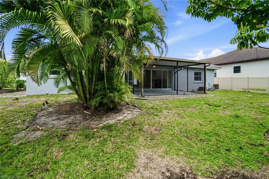 MARCO BEACH - Residential