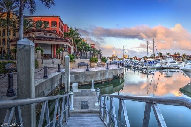 MARCO BEACH - Residential