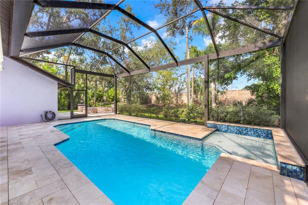 LAUREL OAKS - Residential