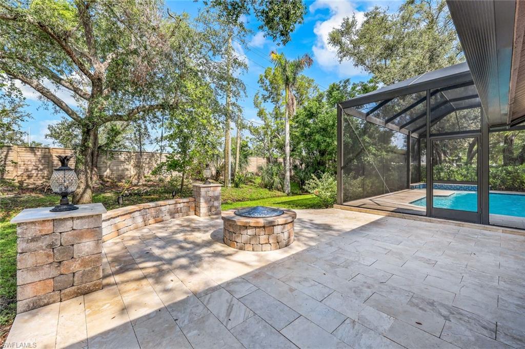 LAUREL OAKS - Residential