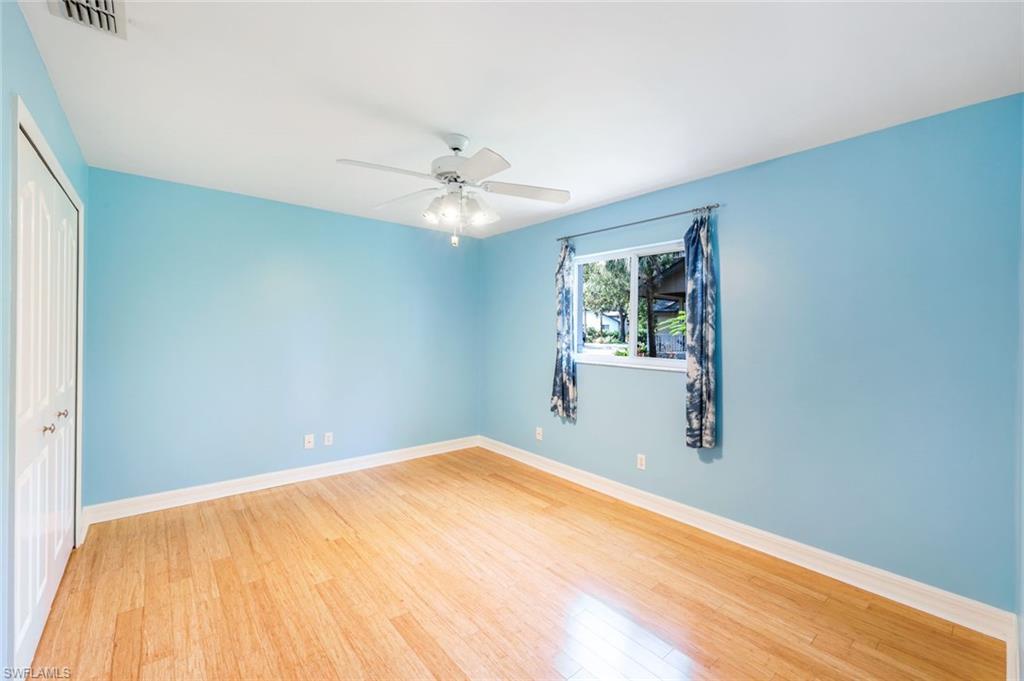 LAUREL OAKS - Residential