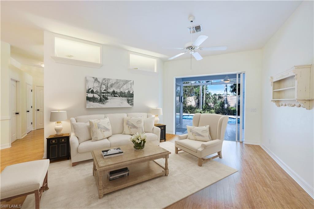 LAUREL OAKS - Residential