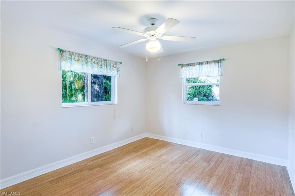 LAUREL OAKS - Residential