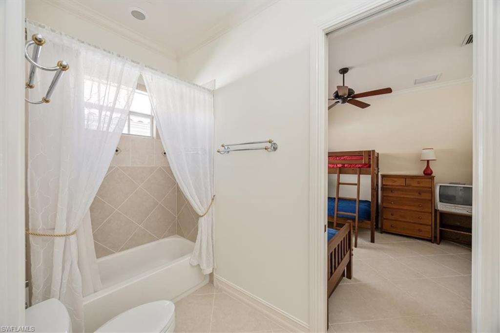 BANYAN WOODS - Residential