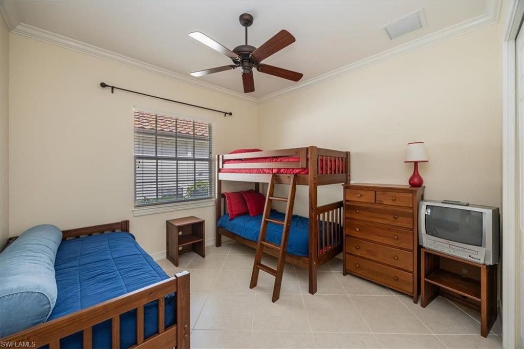 BANYAN WOODS - Residential