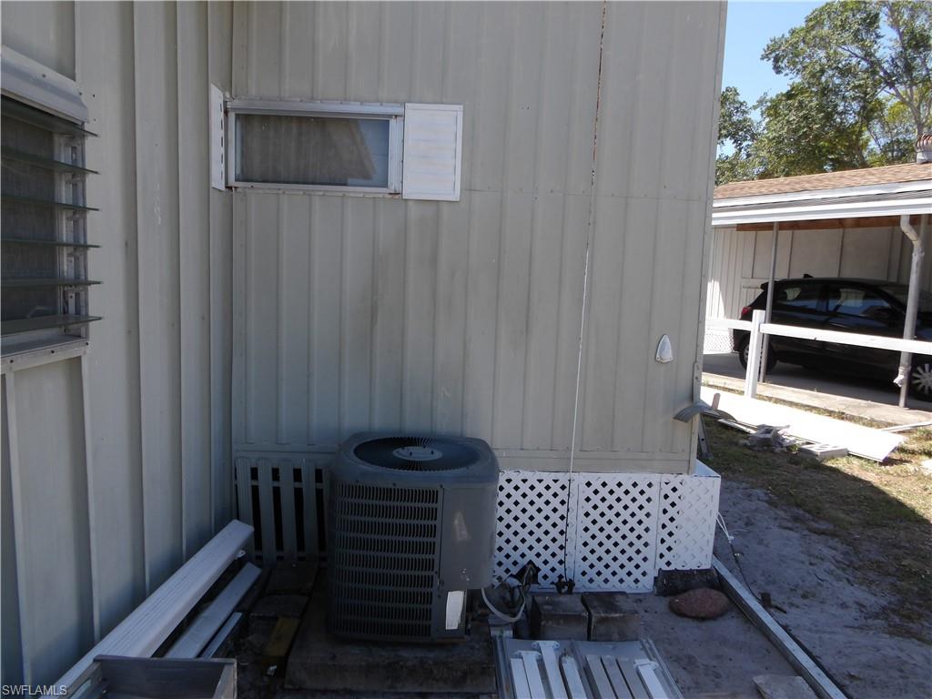 MOBILE MANOR - Residential