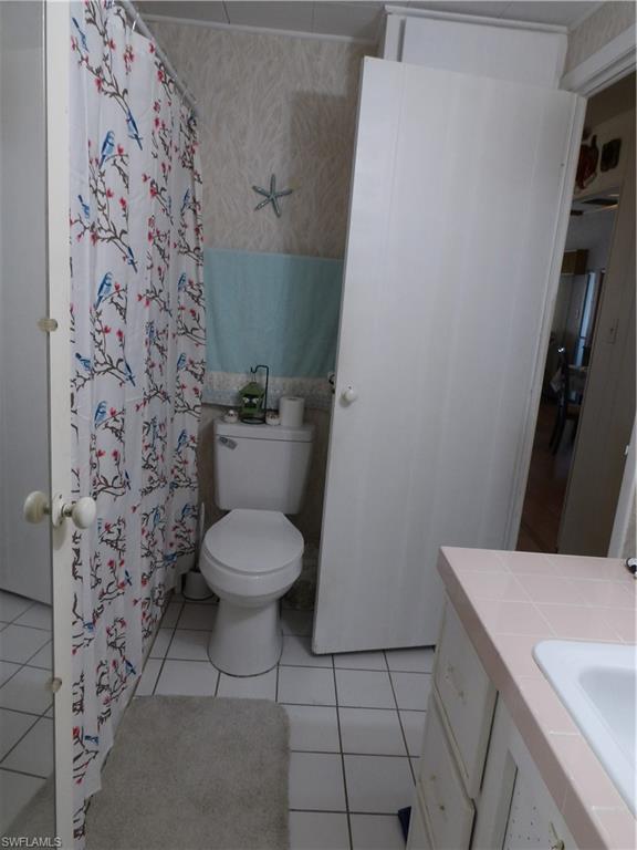 MOBILE MANOR - Residential