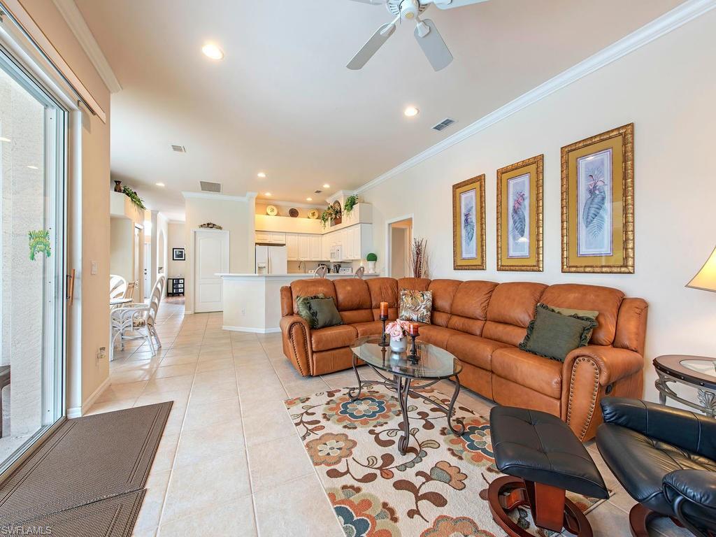 STONEYBROOK - Residential