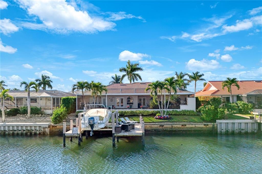 MARCO ISLAND - Residential