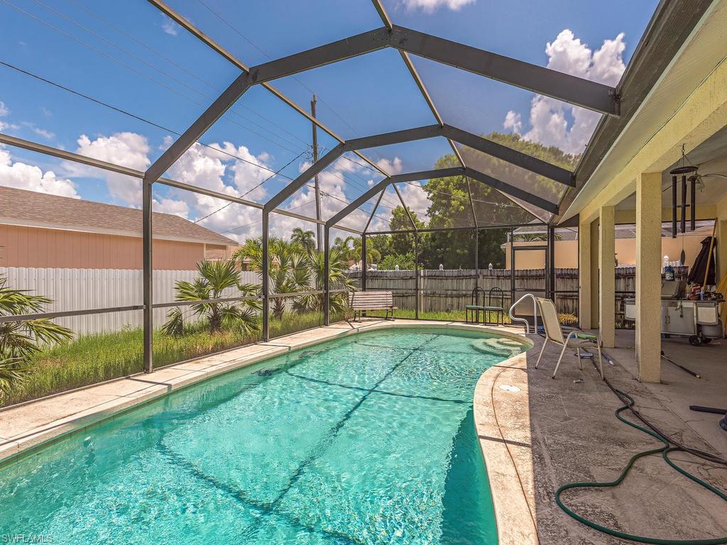 BONITA SHORES - Residential