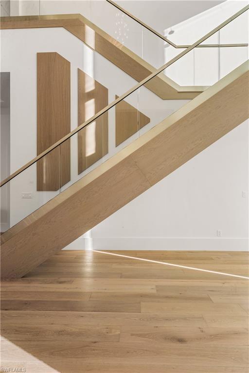 MARCO BEACH - Residential