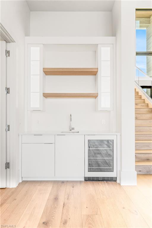 MARCO BEACH - Residential