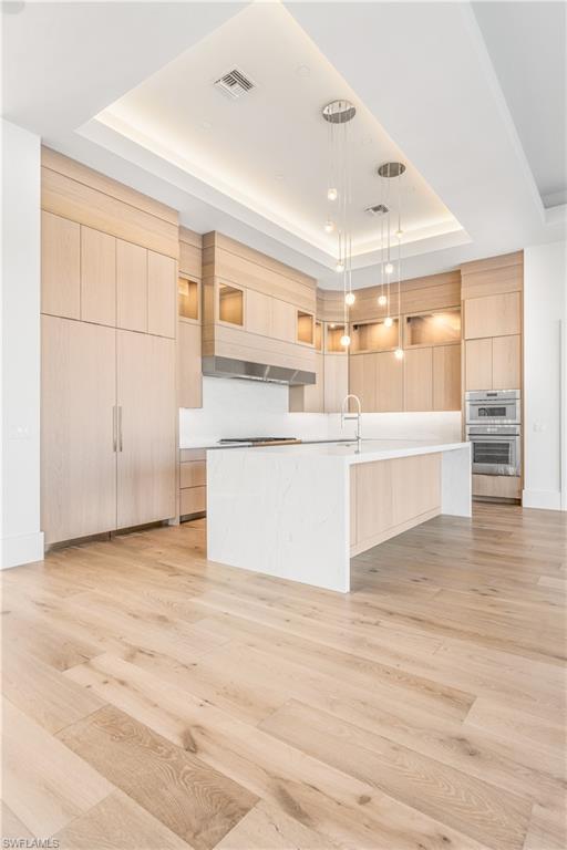 MARCO BEACH - Residential