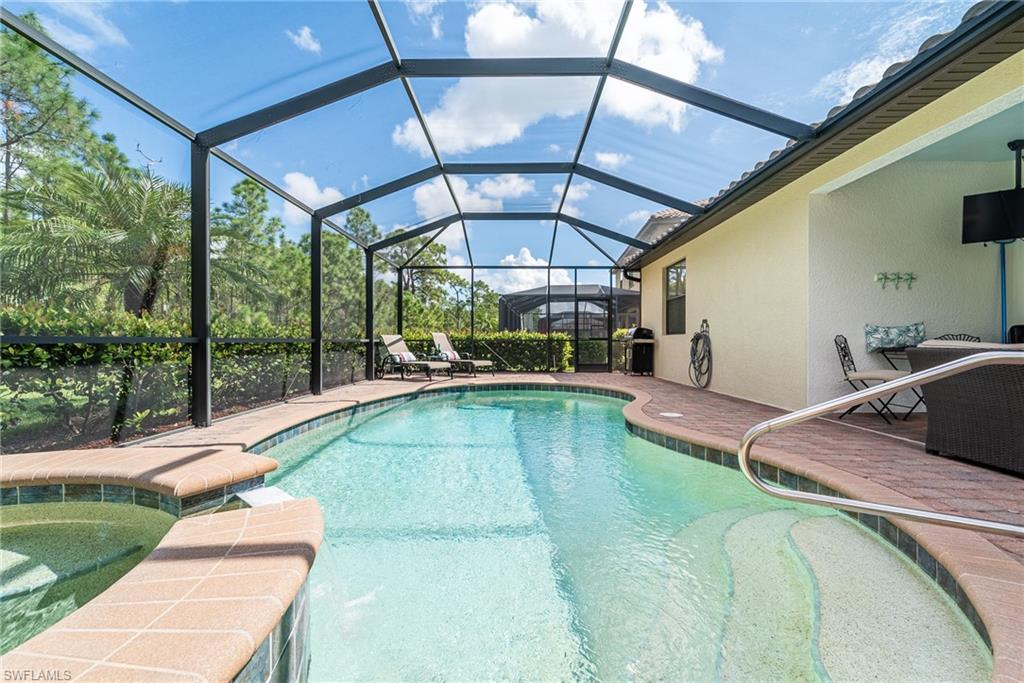 REFLECTION ISLES - Residential