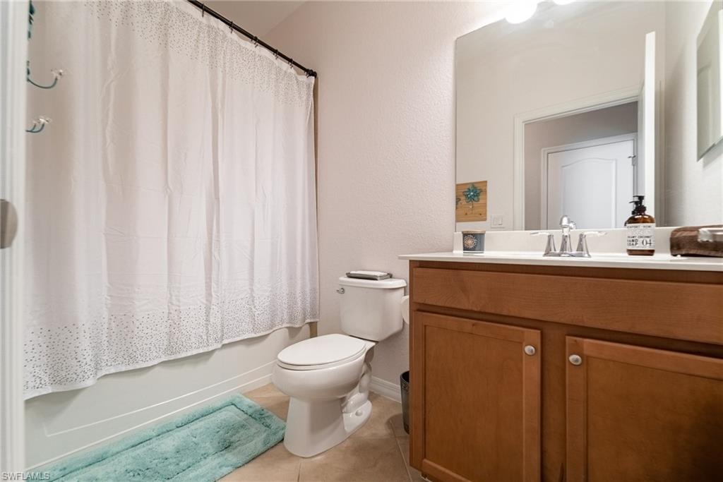 REFLECTION ISLES - Residential