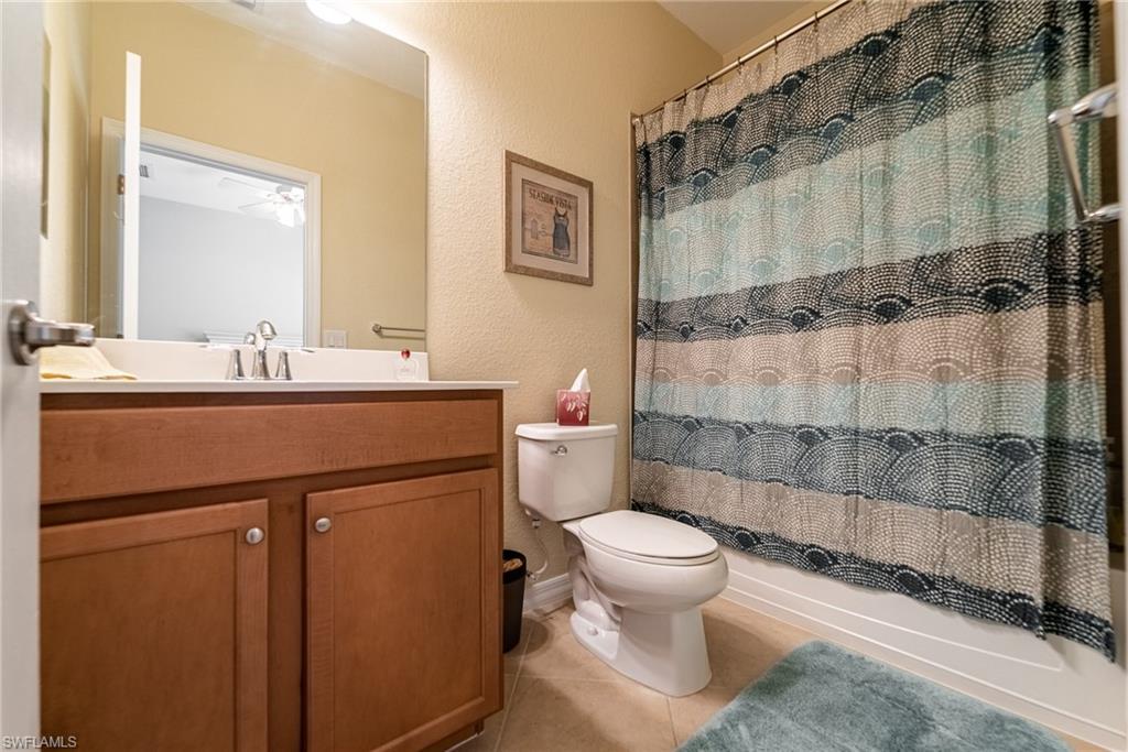 REFLECTION ISLES - Residential