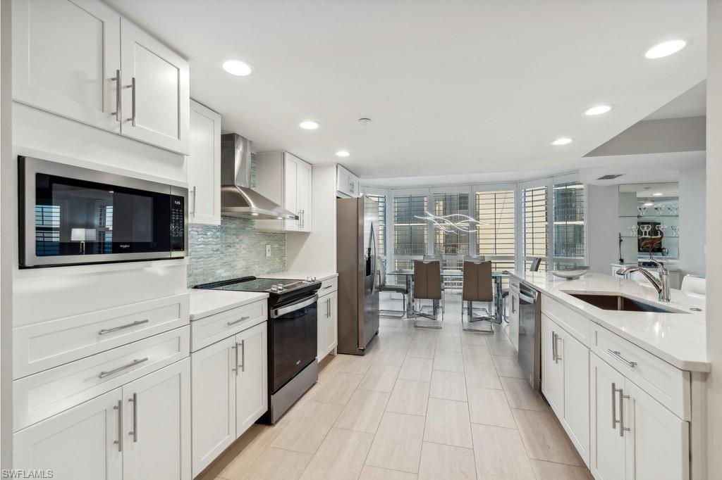 GULLWING BEACH RESORT - Residential