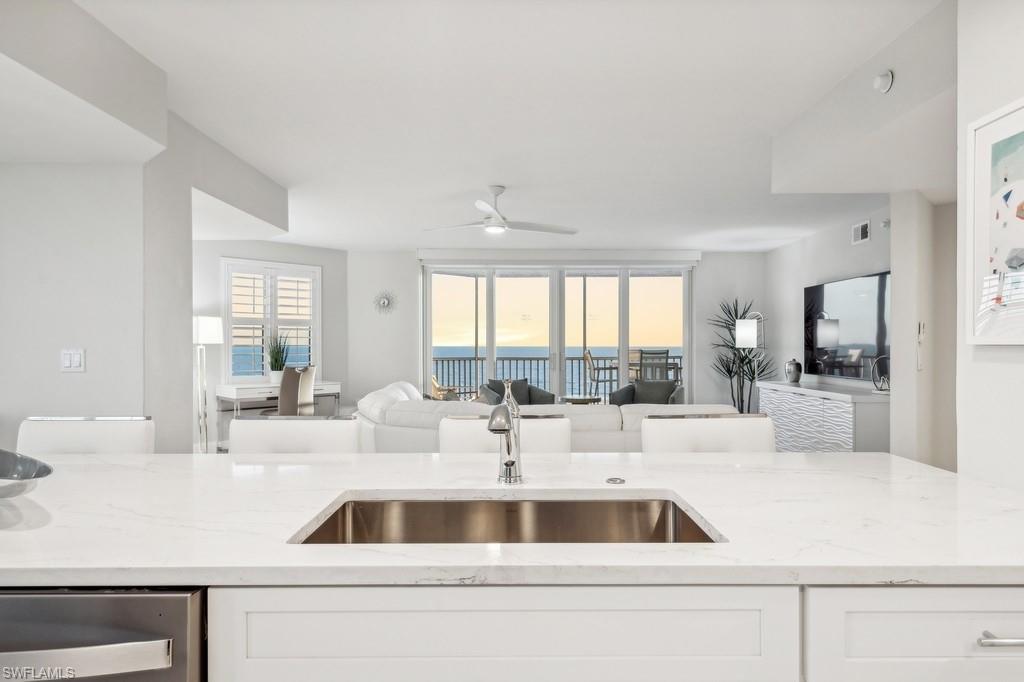 GULLWING BEACH RESORT - Residential