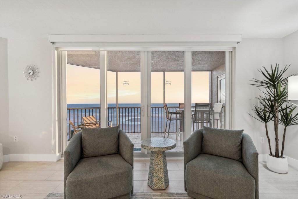 GULLWING BEACH RESORT - Residential